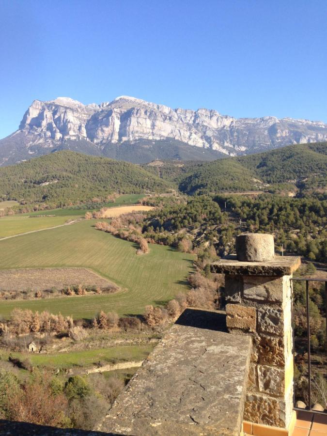 El Pueyo de AraguásPreciosas Vistas A La Montana, Luminoso Y Acogedorアパートメント エクステリア 写真